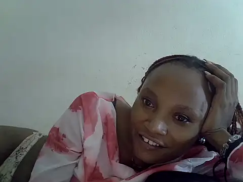 Snapshot of SpicyPetite chatting on September 14, 6:06 pm SpicyPetite online show from September 14, 6:06 pm