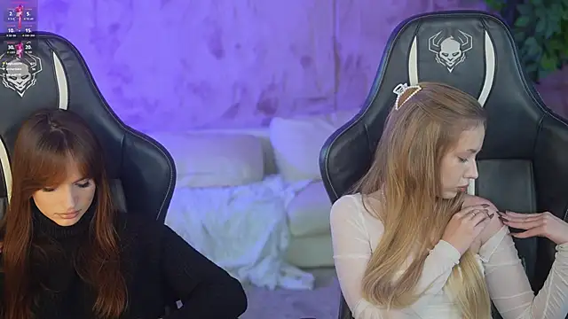 Linda054 online show from October 12, 7:33 am