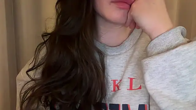 Sandysecret online show from April 1, 8:06 pm