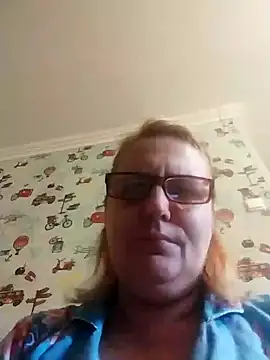 Snapshot of Forest-Lady chatting on September 21, 10:58 am Forest-Lady online show from September 21, 10:58 am