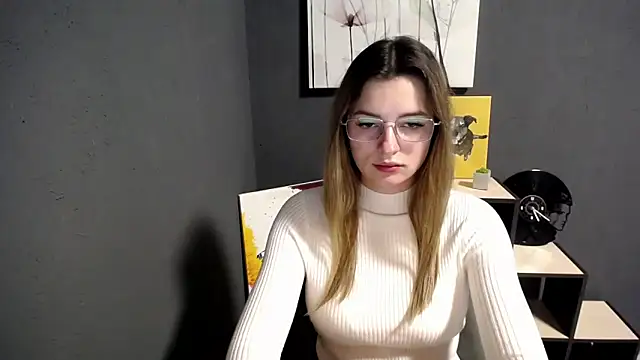 lady olivia  online show from November 3, 5:06 pm