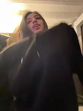 Taylor-Jonnees online show from November 7, 4:07 am