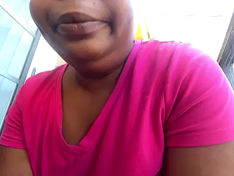 JCCaramelbarbie1 online show from October 29, 5:04 pm