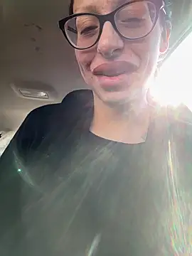 myloveforyouu online show from January 17, 4:25 pm