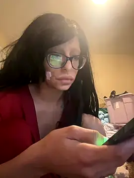 myloveforyouu online show from October 16, 12:41 pm