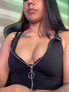 Ivann4 online show from September 25, 7:45 pm