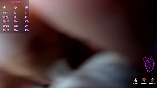 Snapshot of mariablonde_ chatting on October 9, 7:51 pm mariablonde online show from October 9, 7:51 pm