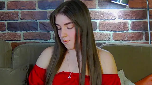 Sofia Hugs online show from March 2, 5:08 pm