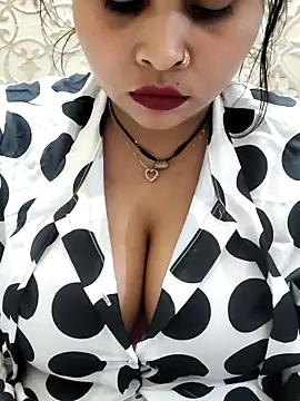 Indian-Nazia online show from March 5, 7:04 am