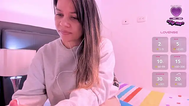 Snapshot of daniela_beauty chatting on October 12, 7:16 pm daniela beauty online show from October 12, 7:16 pm