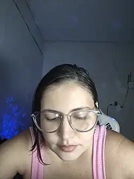 dani123unica online show from April 6, 10:27 am