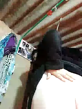Snapshot of clarita_01 chatting on October 4, 12:11 pm clarita 01 online show from October 4, 12:11 pm