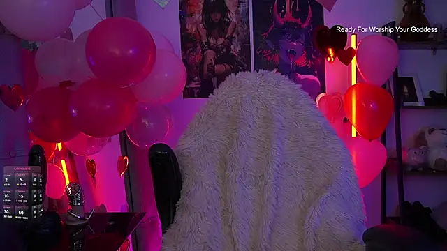 Littlegoddessx online show from February 15, 3:42 am