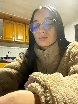 Ady 18 online show from October 28, 12:38 am