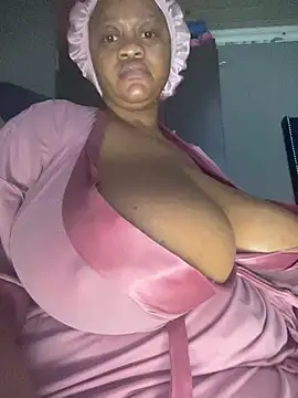 Chubbykarisma27 online show from March 22, 8:59 pm