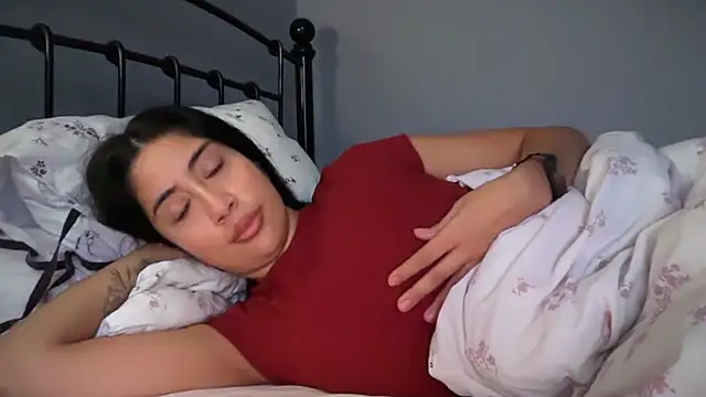 LorenaAnderson online show from March 7, 7:15 am