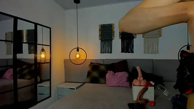 Sweet camille online show from April 13, 2:24 am