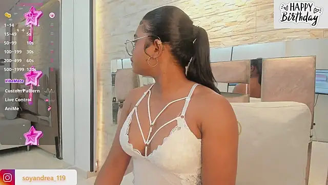 Snapshot of julianna_smith_ chatting on September 11, 7:25 pm julianna smith online show from September 11, 7:25 pm