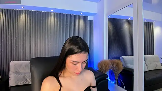Snapshot of Emmaa_Robertss chatting on September 20, 12:14 pm Emmaa Robertss online show from September 20, 12:14 pm