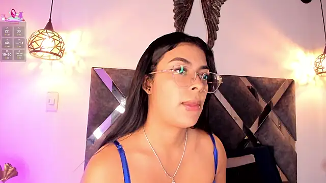 Snapshot of Bianca_zaens2 chatting on October 5, 12:21 pm Bianca zaens2 online show from October 5, 12:21 pm