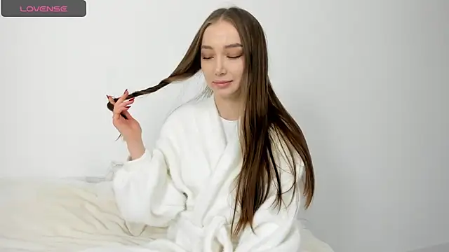 Sweet-bb online show from April 15, 6:19 pm