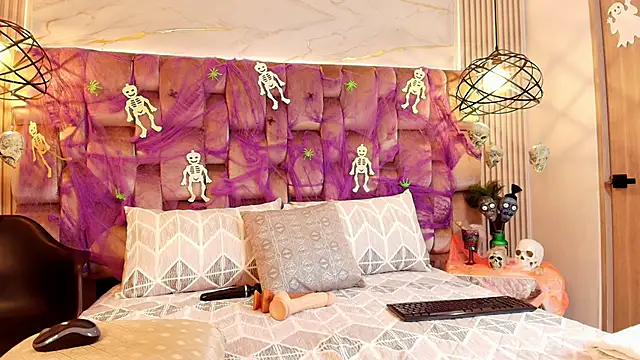 JenSexy  online show from October 21, 8:02 pm