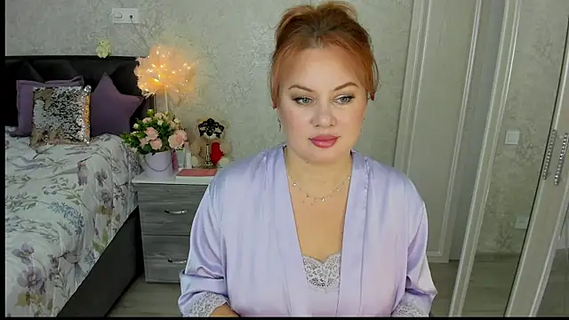 Snapshot of TwinklingStar_ chatting on October 4, 3:12 am TwinklingStar online show from October 4, 3:12 am