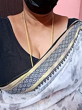 ananya956 online show from October 4, 5:06 pm