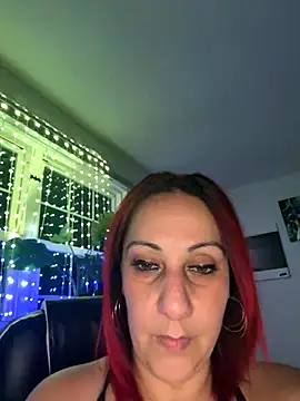 DeeLight124 online show from November 2, 8:40 am