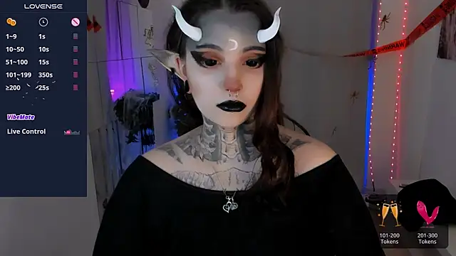 Dixi Pixi  online show from October 31, 5:31 am