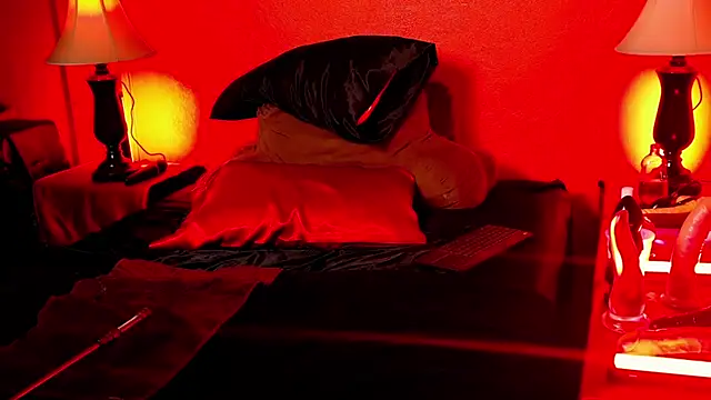 JenniferCD online show from September 12, 10:50 pm