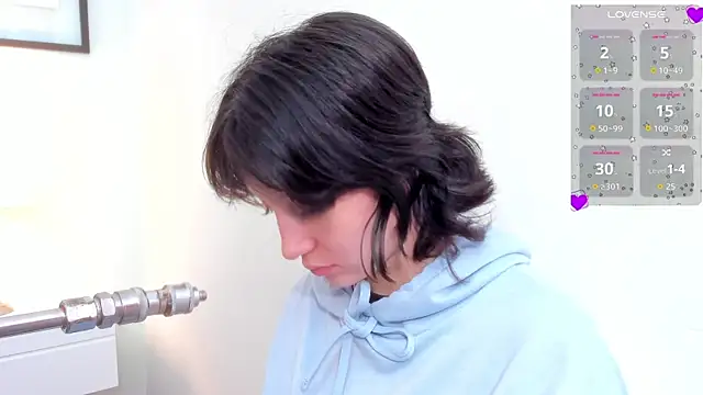 lizzy davis 1 online show from December 21, 3:55 am