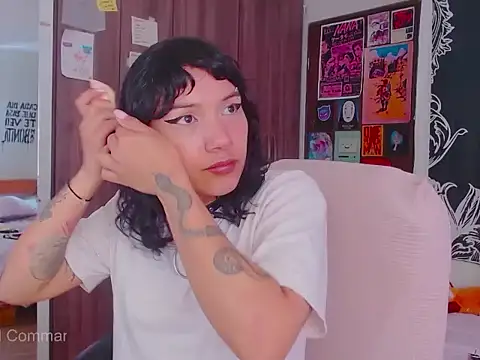 melissahowl online show from November 2, 5:16 pm