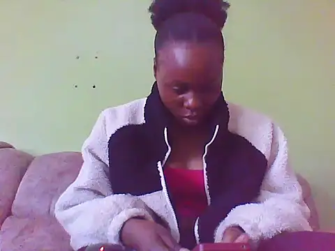 Snapshot of EBONYVANILLA02 chatting on September 15, 9:39 am EBONYVANILLA02 online show from September 15, 9:39 am
