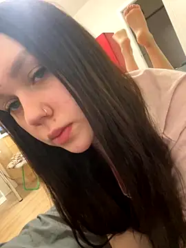 Marylallka5 online show from December 1, 8:51 am