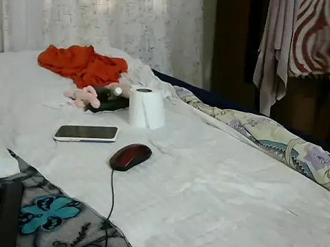 Sexxieshanty online show from July 5, 5:13 am