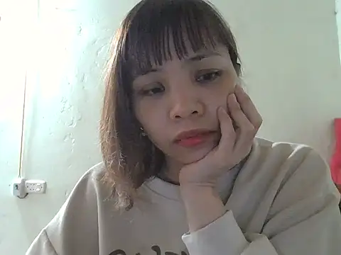 Angela-Eira online show from November 4, 9:03 am