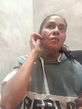 Dakary hot online show from August 4, 10:05 pm