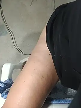 Dakary hot online show from July 22, 10:33 pm