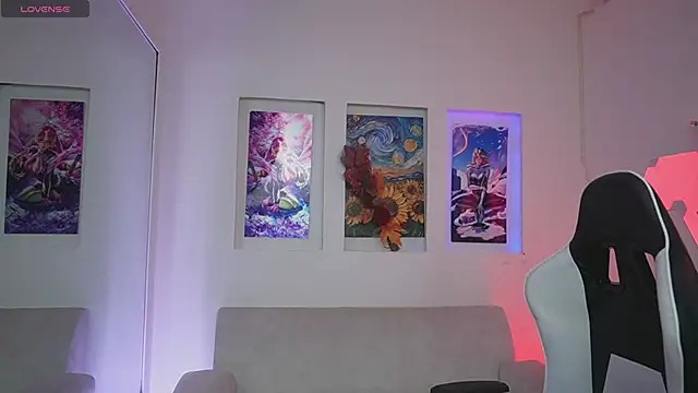 KayraOwen online show from October 20, 11:35 am