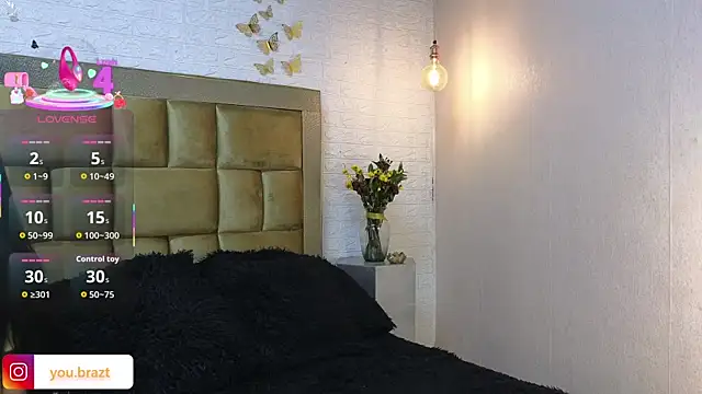 ximenawilliamss online show from July 24, 8:27 pm