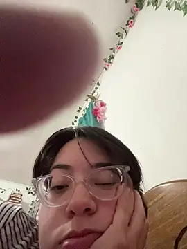 indiegirl666 online show from March 4, 3:46 am