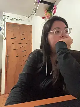 indiegirl666 online show from July 13, 2:34 am