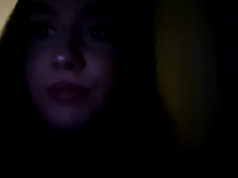 xKinky Couple online show from December 20, 3:32 am