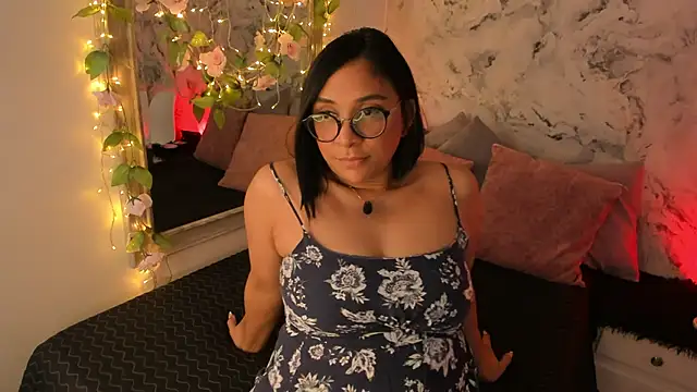 Bella desi  online show from May 27, 2:03 pm