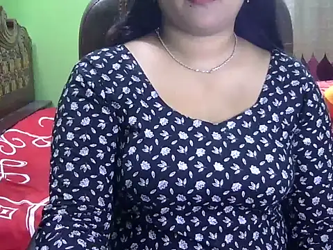 BengaliQueenStar online show from December 14, 3:40 pm