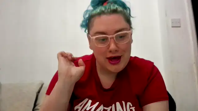 Bustycurves online show from June 3, 9:42 pm