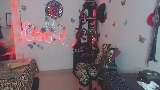 brigitht online show from October 17, 7:50 pm