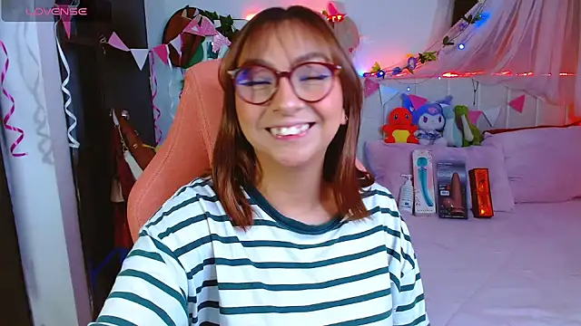 Littlerouse  online show from July 29, 9:53 am