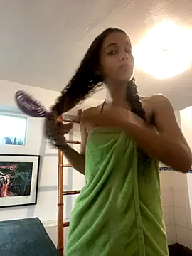 Rati Curly online show from October 12, 11:45 am